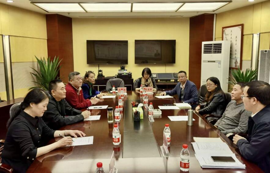腾博手机官网集团向导赴重庆开展调研考察
