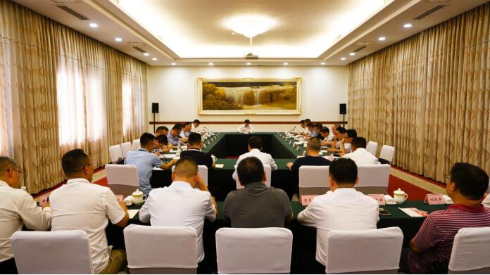 腾博手机官网集团班子实地督导金牛宾馆改（扩）建工程