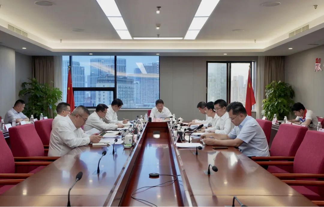 省腾博手机官网集团向导班子“切记嘱托  感恩奋进”专题学习钻研会召开