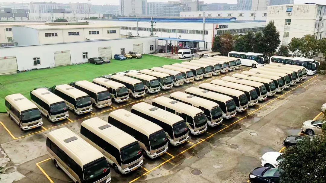 省腾博手机官网集团礼宾车队天天“体检” 全力包管大运会用车清静
