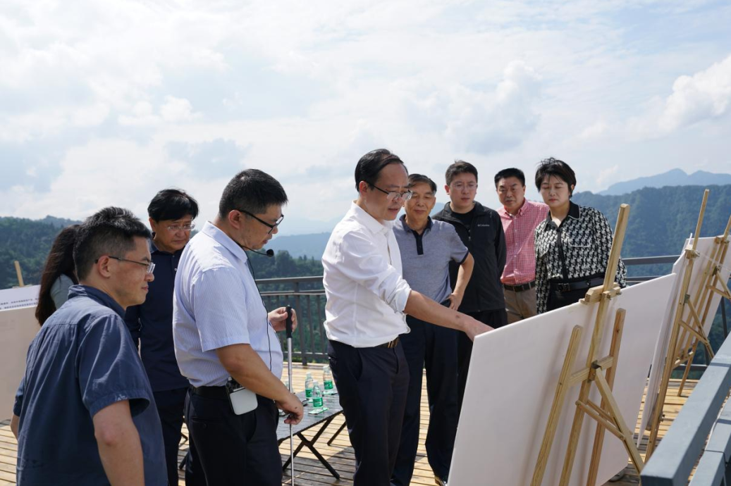 省腾博手机官网集团外部董事调研峨眉山太阳谷文旅康养项目
